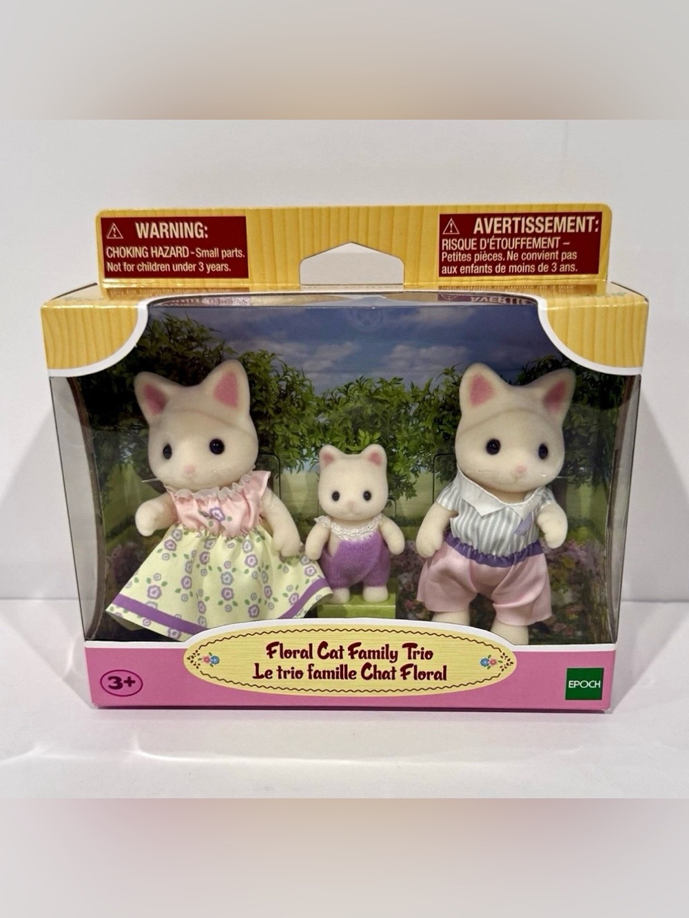 Calico Critters Floral Cat Family Trio 3-Piece Dollhouse Figure Set